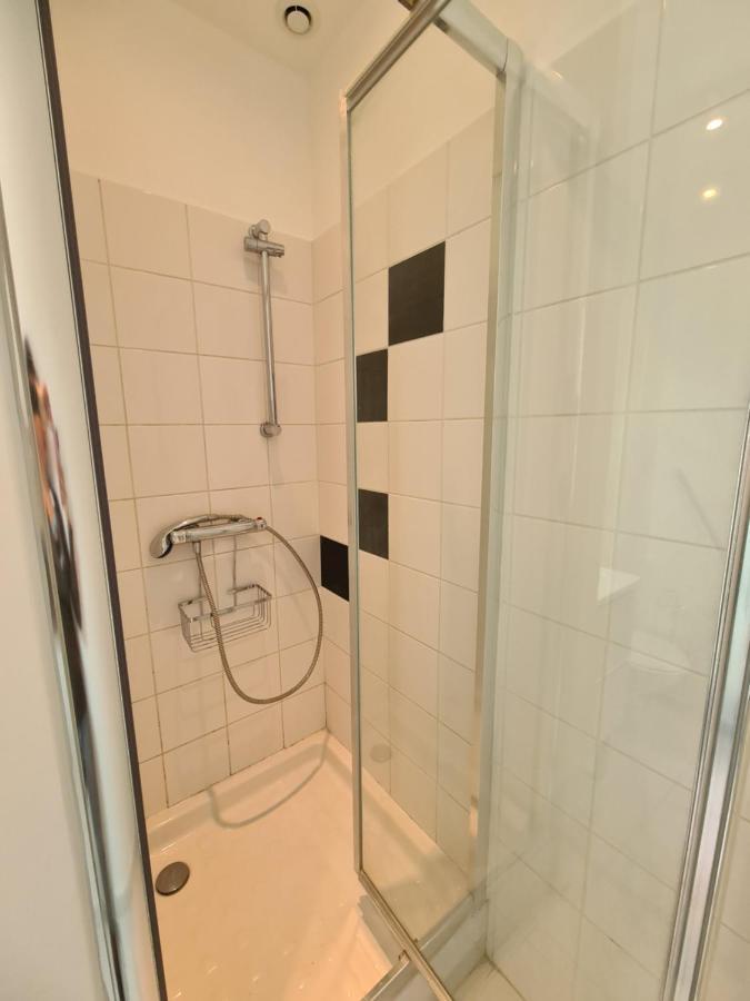 Studio Boulegon Hyper Centre Aix Apartment Aix-en-Provence Bagian luar foto
